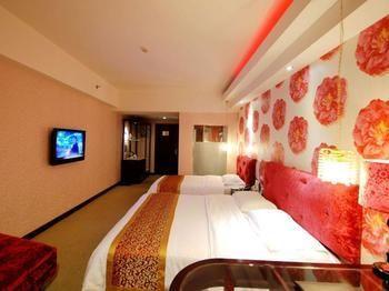 Chengdu Boyue Hotel Exterior photo